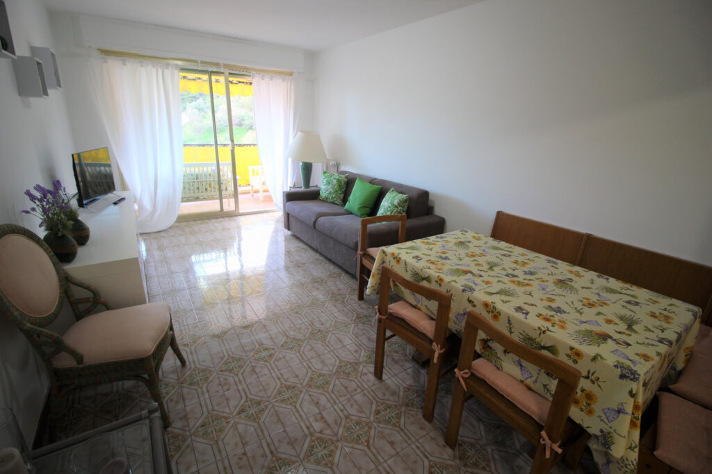 2 PIECES GARE ROUTIERE – 2 pièces – 1 chambre – 53.95 m²