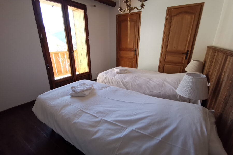 Maison à vendre à La foux d allos