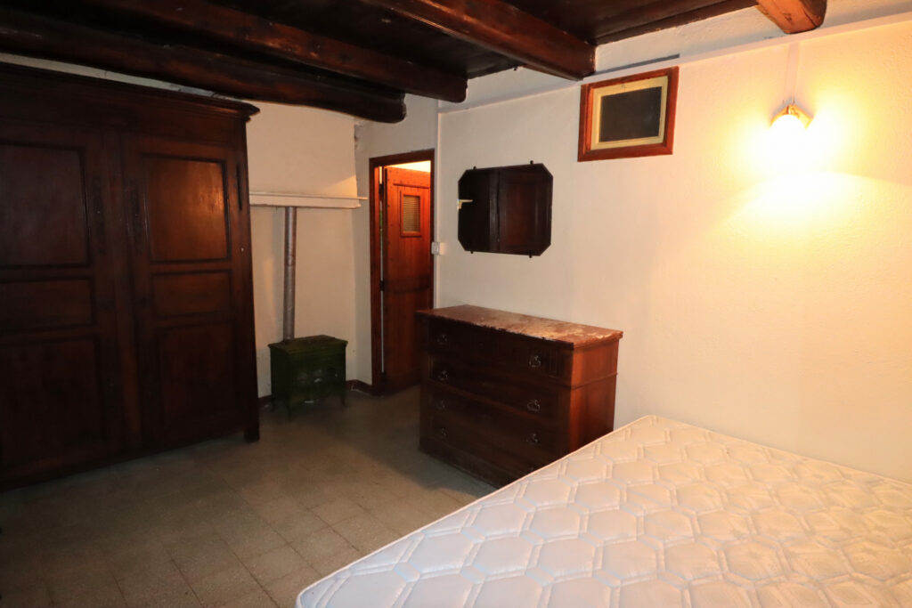 Belle Maison de village Plein sud – Très belle vue dégagée – 9 pièces – 5 chambres – 168 m²