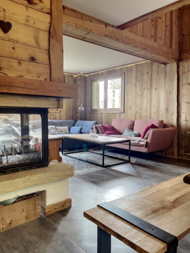 Maison à acheter avec terrasse à Saint Gervais Les Bains – 7 pièces – 3 chambres – 132 m²