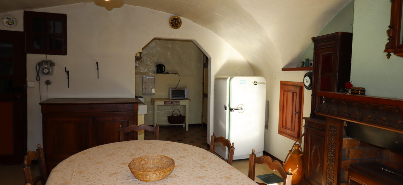 Belle Maison de village Plein sud – Très belle vue dégagée – 9 pièces – 5 chambres – 168 m²