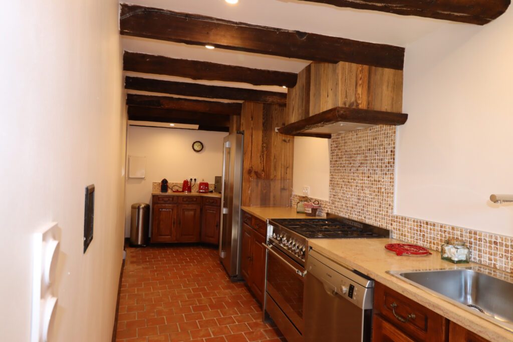 Magnifique Chalet rénové à la FOUX d’Allos – RARE Ancienne f – 10 pièces – 6 chambres – 276 m²