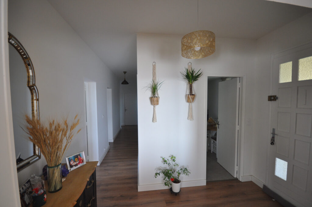 Auterive-Maison 4 pièces 240 m2 – 4 pièces – 3 chambres – 240 m²