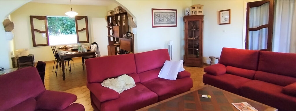 Direct immobilier, à vendre : Maison F9 285 m2 LA POSSESSION – 9 pièces – 6 chambres – 285 m²