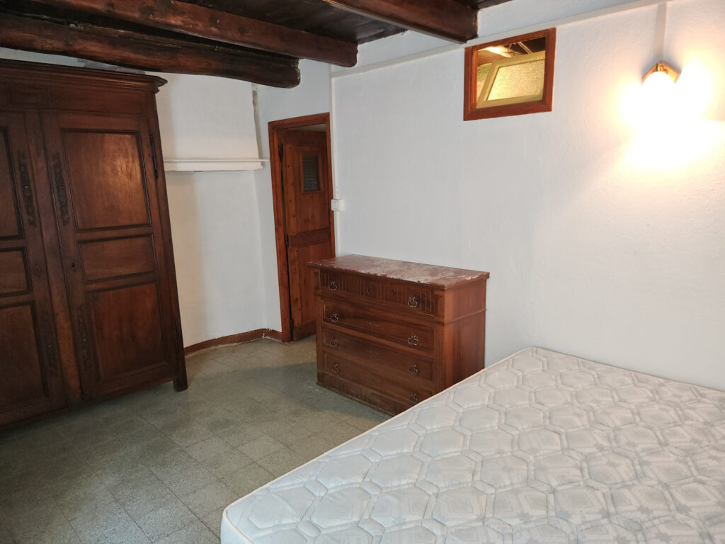 Belle Maison de village Plein sud – Très belle vue dégagée – 9 pièces – 5 chambres – 168 m²
