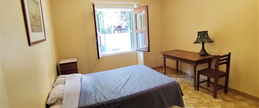 Direct immobilier, à vendre : Maison F9 285 m2 LA POSSESSION – 9 pièces – 6 chambres – 285 m²