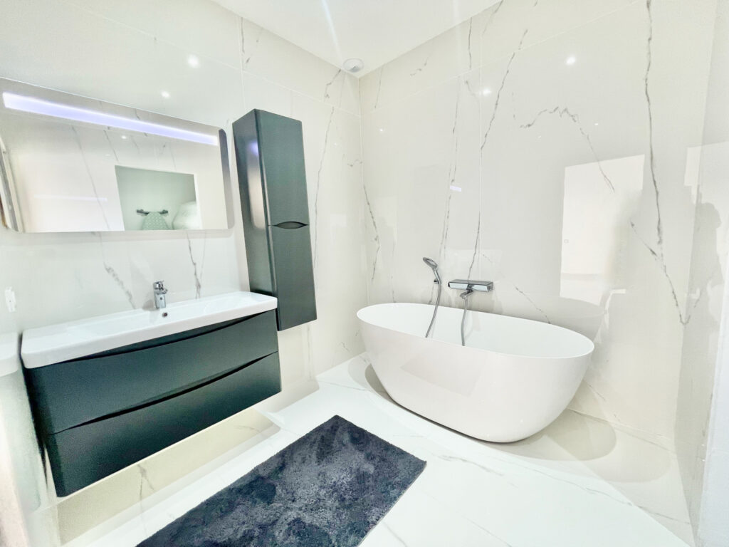 VILLA DE PRESTIGE – 6 pièces – 4 chambres – 273 m²