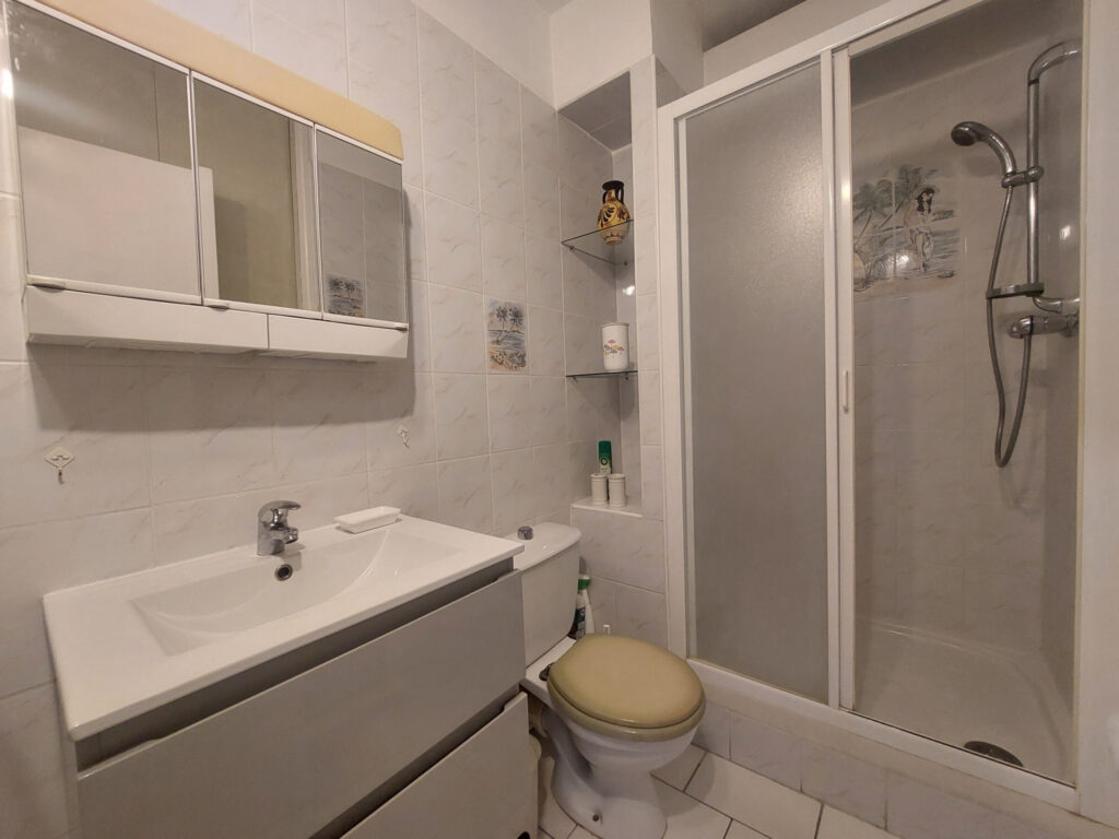 T1 proche des Thermes – 1 pièce – 1 chambre – 26 m²