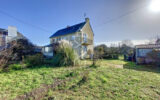 EXCLUSIVITÉ RIANTEC : À deux pas du bourg et de la mer – 5 pièces – 4 chambres – 101 m²