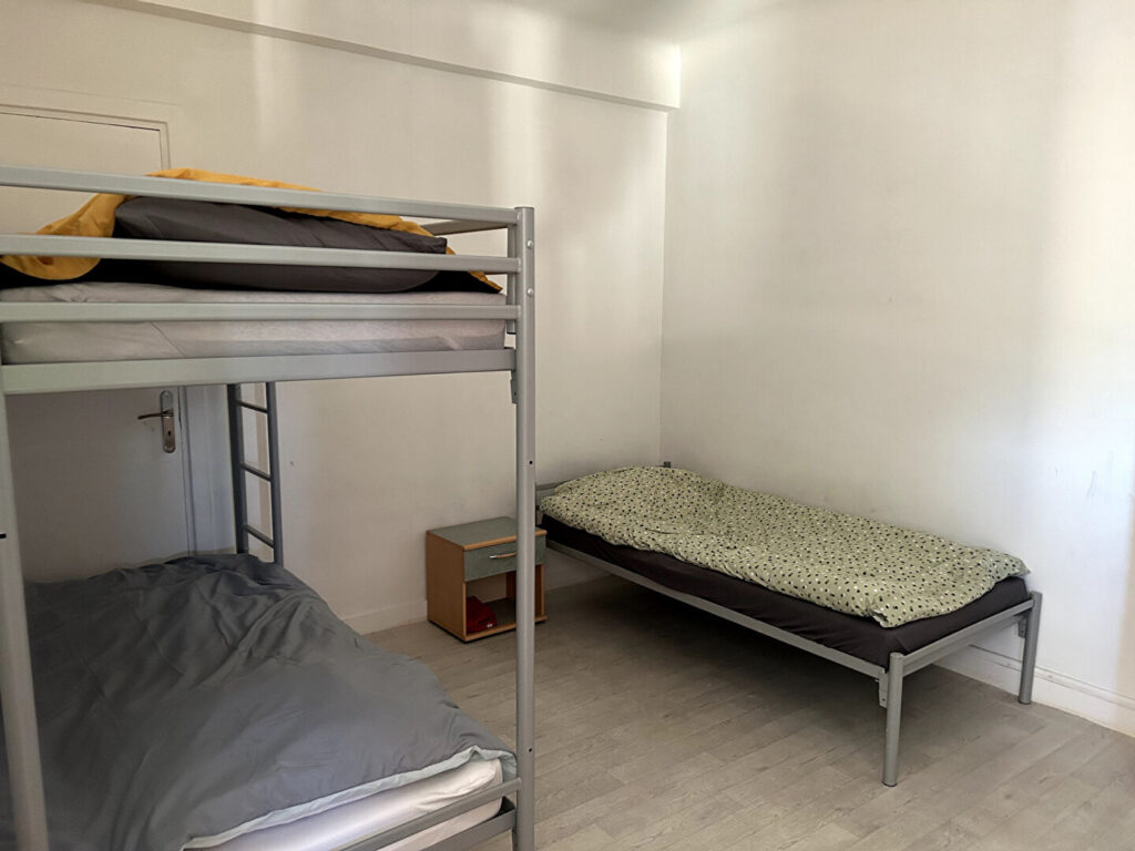 Toulon OUEST 4 pièce(s) 74m2 vue MER – 4 pièces – NR chambres – 72 m²