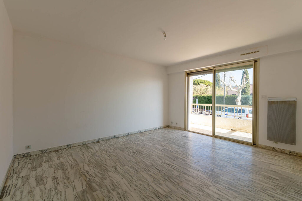 RARE – CARQUEIRANNE Secteur Port – Appartement T3 54m2 – 3 pièces – 2 chambres – 54 m²