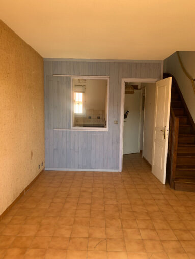 Petit Duplex type T2 en dernier étage avec vue mer , situati – 2 pièces – 1 chambre – 32 m²