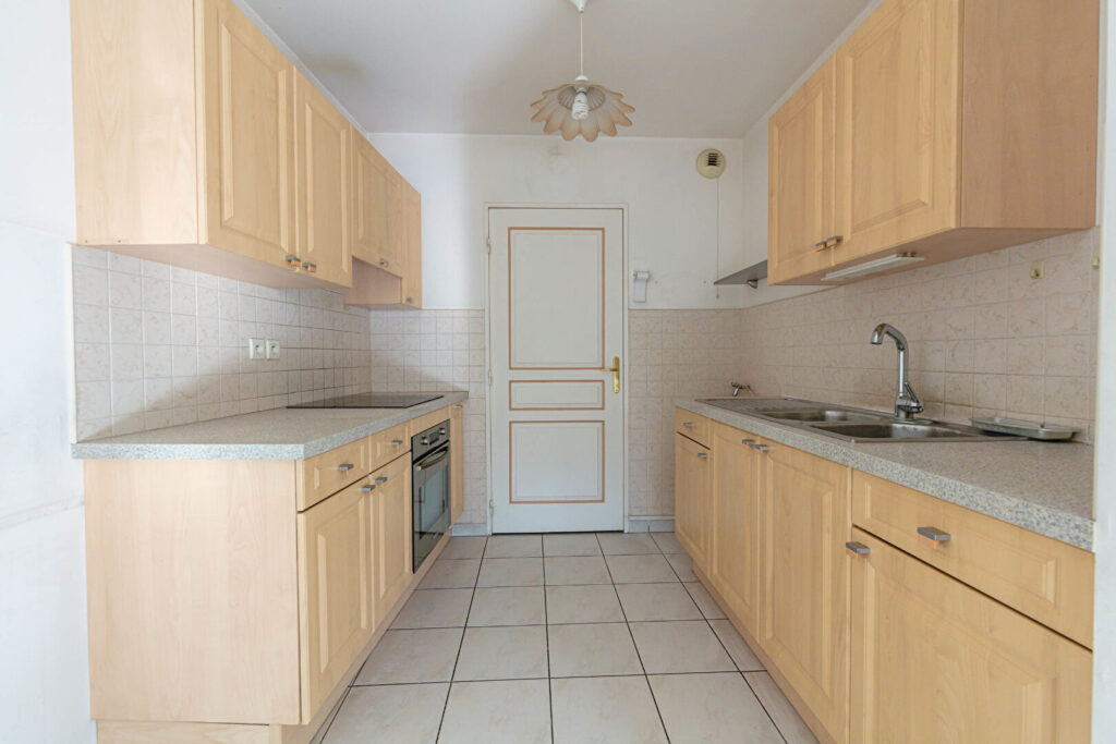 Appartement Toulon 4 pièce(s) 92,60m2 – 4 pièces – 3 chambres – 92.6 m²