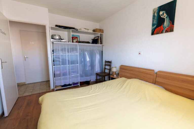Hyères appartement T2 dans résidence de service – 2 pièces – 1 chambre – 52.81 m²