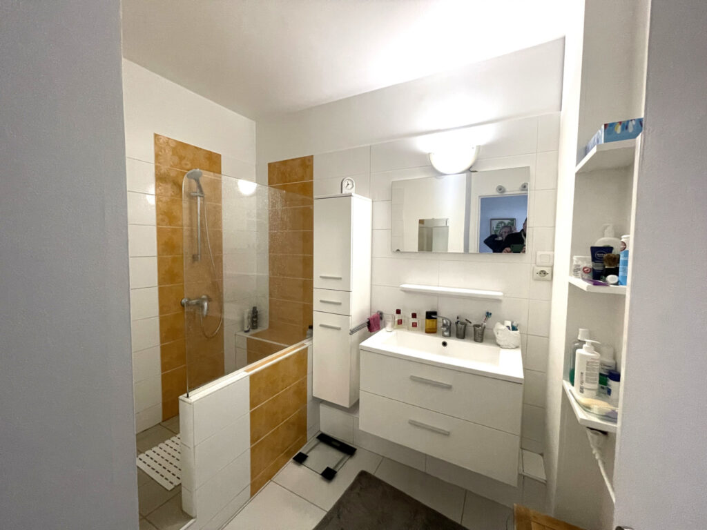 Appartement Viager occupé vue mer. – 3 pièces – 2 chambres – 82 m²