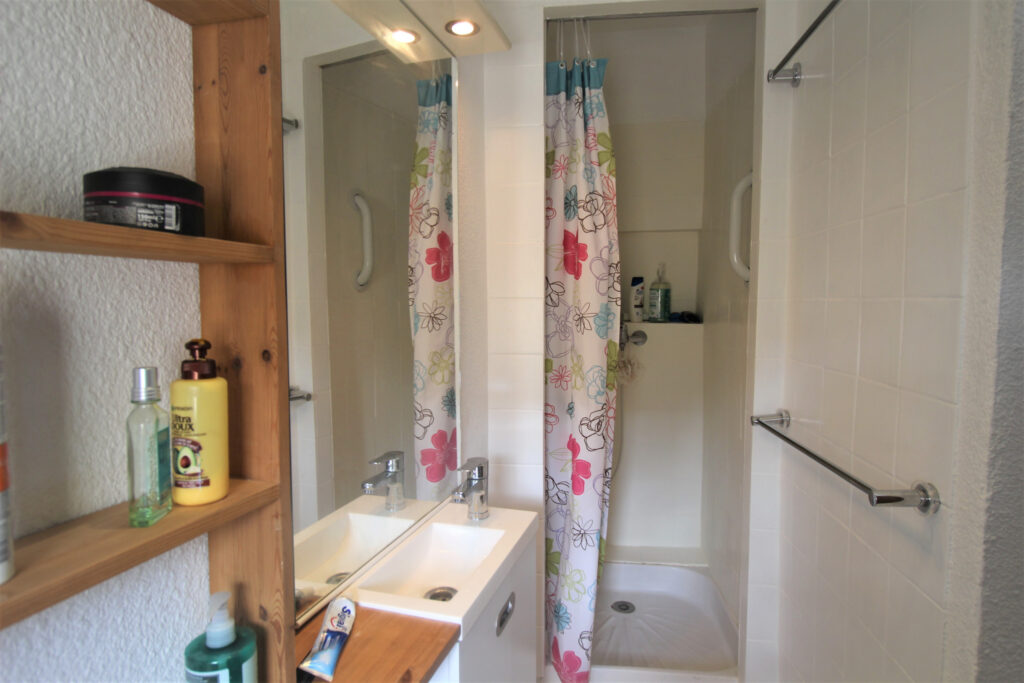 Superbe appartement de 94 m2 avec garage – 4 pièces – 2 chambres – 94 m²