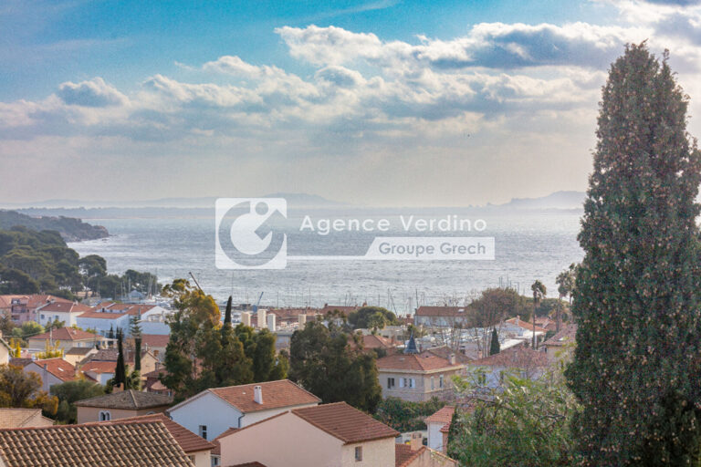 Nouveauté – Carqueiranne – Villa vue mer 140 m2 avec piscine – 4 pièces – 3 chambres – 140 m²