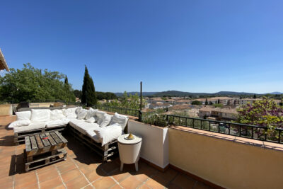 Maison Cuers 5 pièces 130 m2 – 5 pièces – 4 chambres – 130 m²