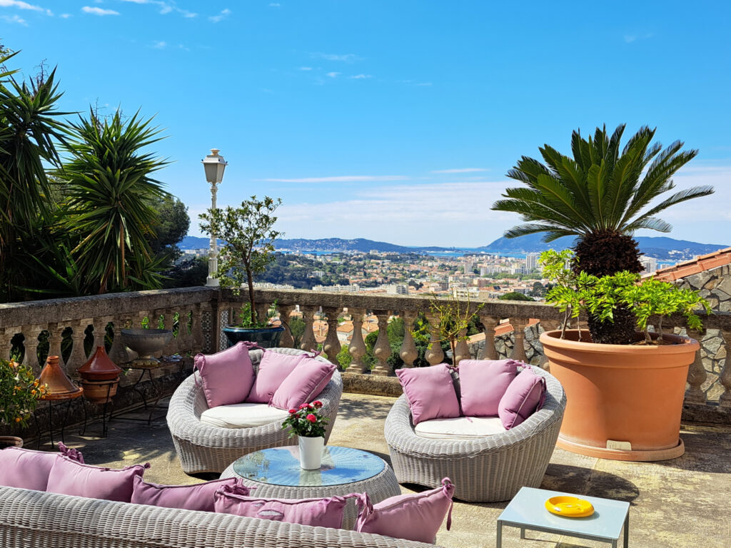 APPARTEMENT T5  108 m2 VUE MER ORTOLAN – 5 pièces – 3 chambres – 107.7 m²