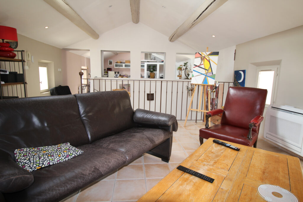 Superbe appartement de 94 m2 avec garage – 4 pièces – 2 chambres – 94 m²