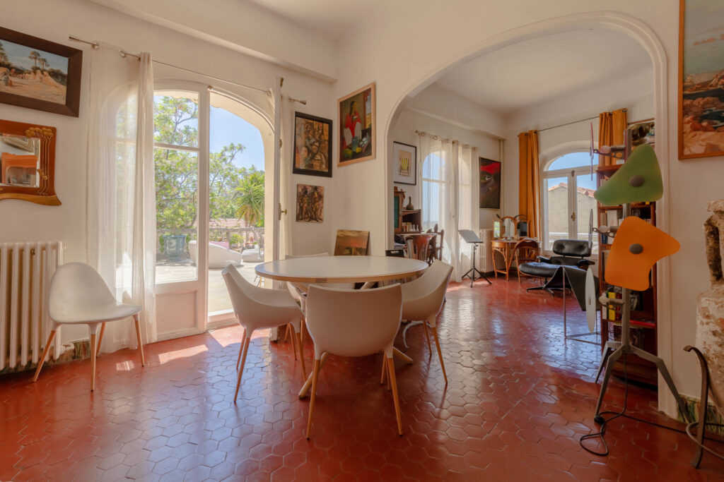 APPARTEMENT T5  108 m2 VUE MER ORTOLAN – 5 pièces – 3 chambres – 107.7 m²