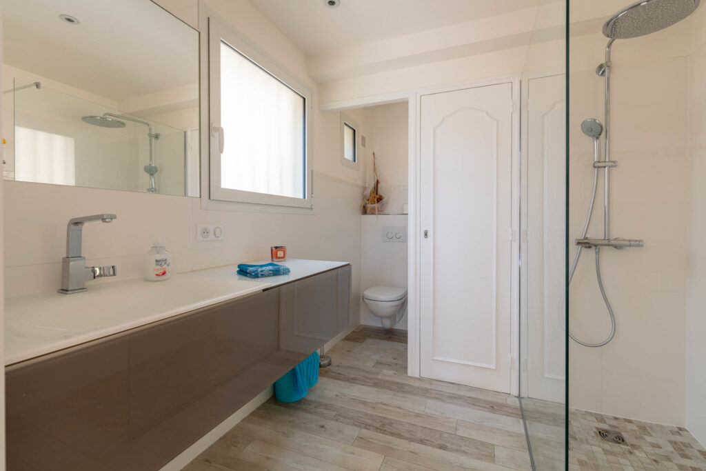 Maison à vendre à Toulon (83) avec Grech immobilier Toulon – 7 pièces – 5 chambres – 220 m²