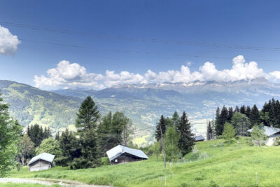 Chalet d&rsquo;alpage construit à Saint Gervais Les Bains sur doma – 6 pièces – 3 chambres – 77.99 m²