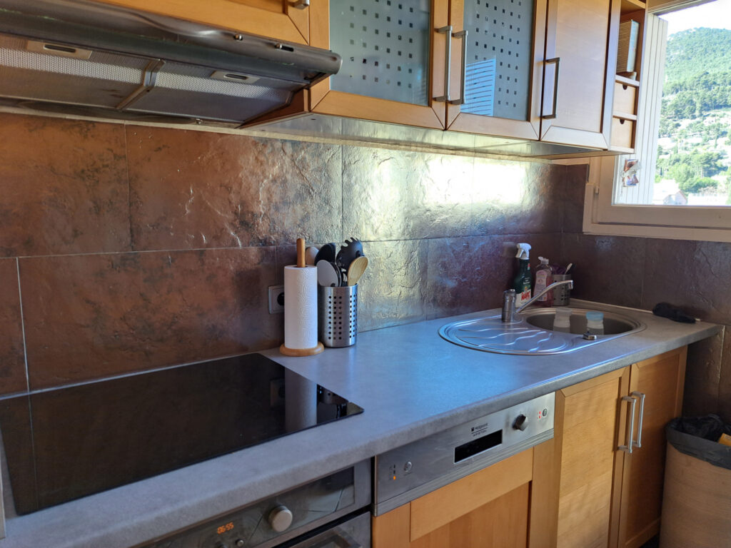 CENTRE LA VALETTE INVESTISSEURS – 3 pièces – 2 chambres – 57 m²