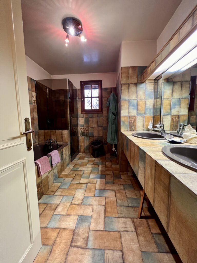 Agréable PAVILLON avec belle vue sur la campagne – 5 pièces – 4 chambres – 154 m²