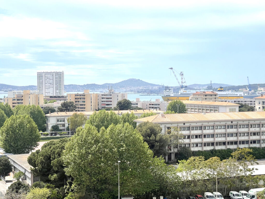 Appartement Viager occupé vue mer. – 3 pièces – 2 chambres – 82 m²