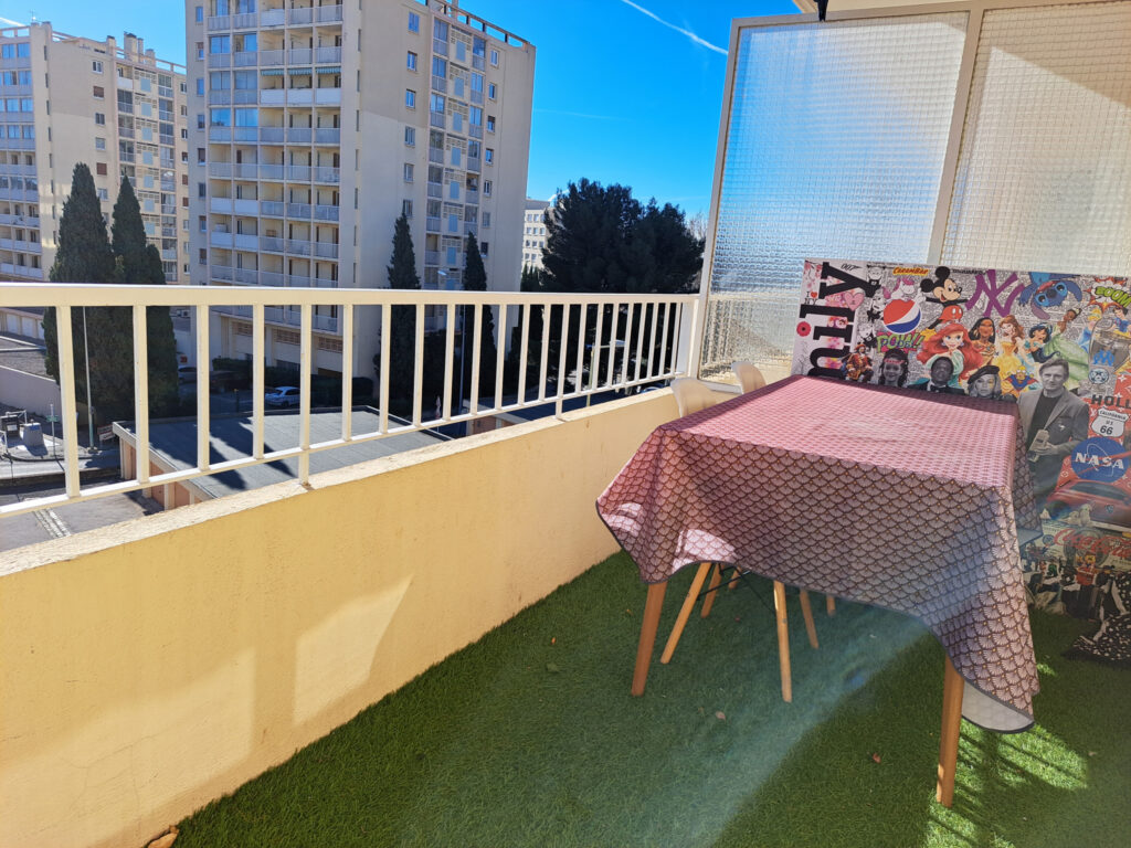 CENTRE LA VALETTE INVESTISSEURS – 3 pièces – 2 chambres – 57 m²