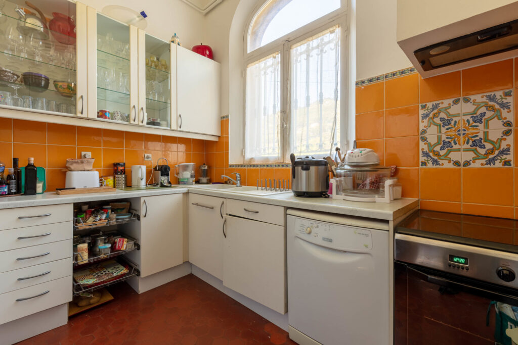 APPARTEMENT T5  108 m2 VUE MER ORTOLAN – 5 pièces – 3 chambres – 107.7 m²