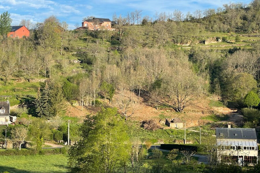 Terrain à vendre à Saint-Beauzély