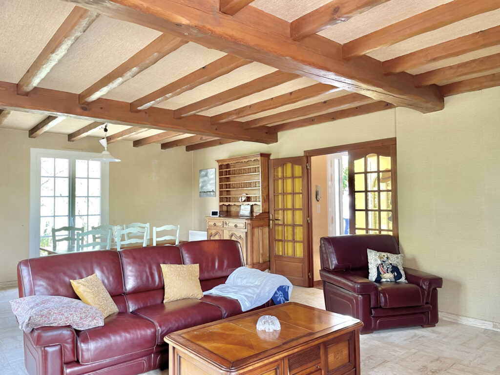 Agréable PAVILLON avec belle vue sur la campagne – 5 pièces – 4 chambres – 154 m²