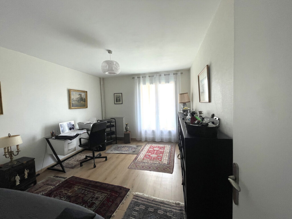 Appartement Viager occupé vue mer. – 3 pièces – 2 chambres – 82 m²