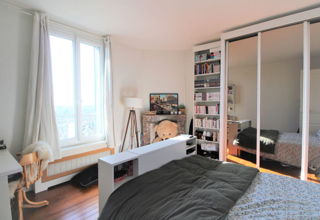 Magnifique Meulière pleine de charme vue Paris – 7 pièces – 5 chambres – 200 m²
