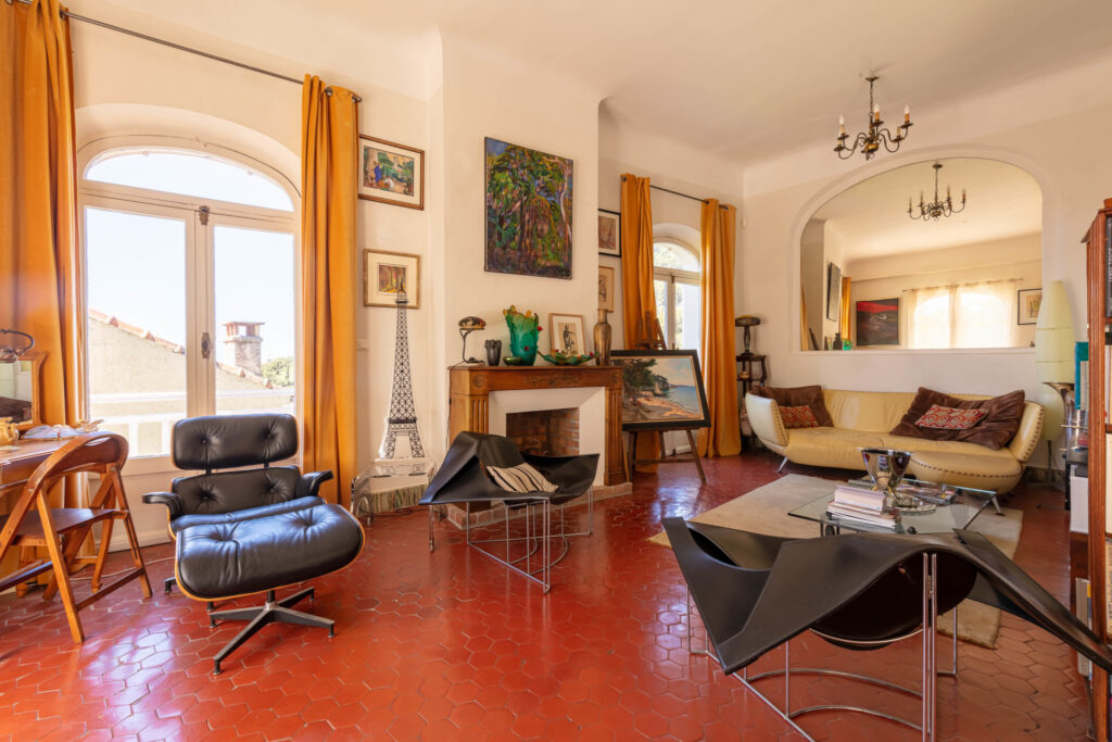 APPARTEMENT T5  108 m2 VUE MER ORTOLAN – 5 pièces – 3 chambres – 107.7 m²