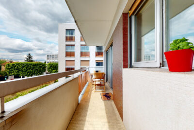 Trés Bel appartement 2 pièces avec balcon au sud-ouest et vu – 2 pièces – 1 chambre – 47 m²