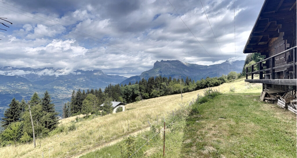 Chalet d’alpage construit à Saint Gervais Les Bains sur doma – 6 pièces – 3 chambres – 61 m²