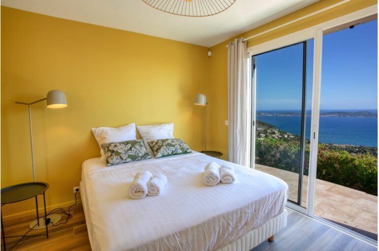 Villa Mounta : et si on prenait le temps de contempler la mer – 5 chambres – 10 voyageurs – 310 m²