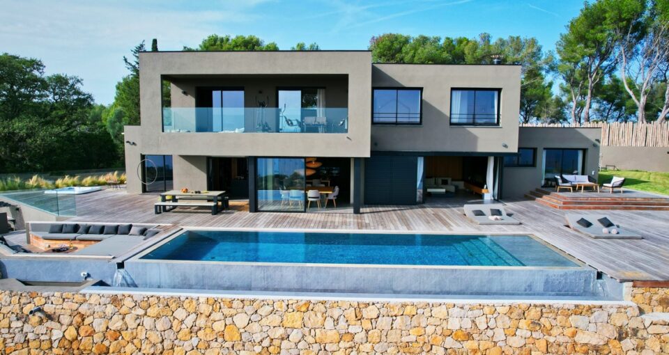 M House : Le paradis bleu – 5 chambres – 10 voyageurs – 280 m²