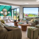 Villa Jade : Soleil levant sur les îles d’or – 3 chambres – 6 voyageurs – 150 m²