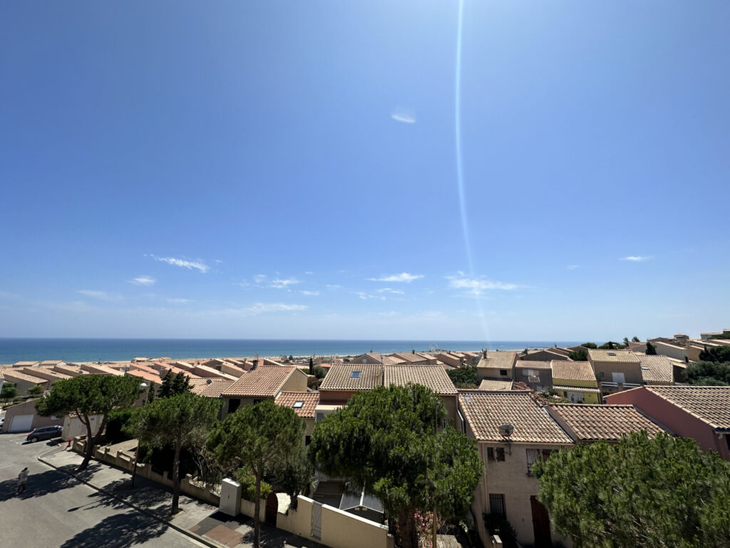 APPARTEMENT T2 VUE MER  – 2 pièces – 1 chambre – 23.4 m²