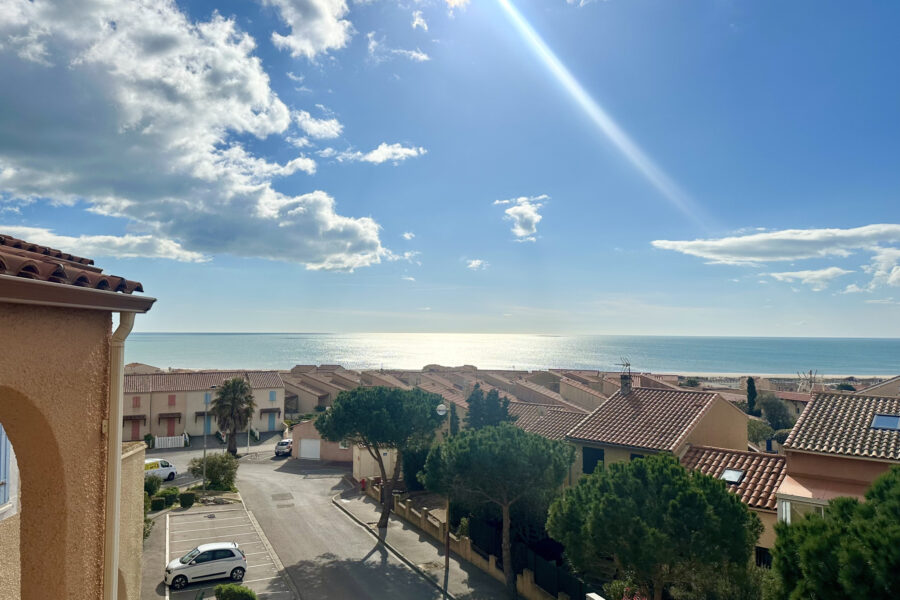 Appartement à vendre à St-Pierre-la-Mer