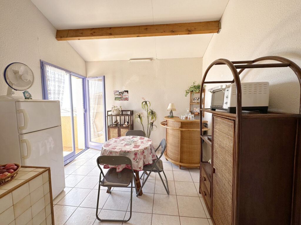 APPARTEMENT T2 VUE MER  – 2 pièces – 1 chambre – 23.4 m²