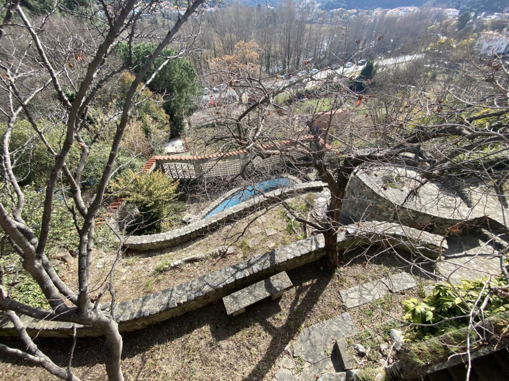Au coeur du vallespir , dans un village de carractère, maiso – 8 pièces – 7 chambres – 300 m²