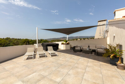 ROOF TOP  à Bormes-Les-Mimosas – 3 pièces – 2 chambres – 91 m²