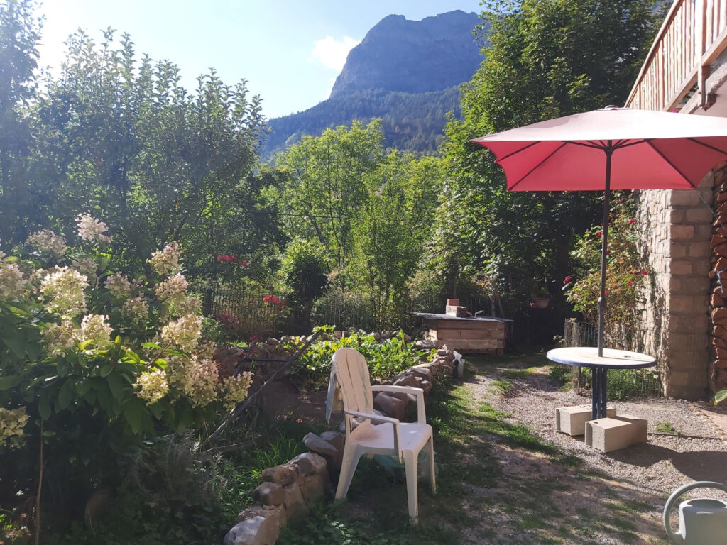 Grande Maison familiale à 5mn du village – 9 pièces – 5 chambres – 240 m²