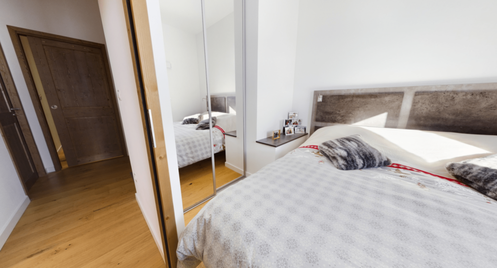 Appartement T4 duplex haut de gamme très spacieux et luxueux – 5 pièces – 4 chambres – 123 m²