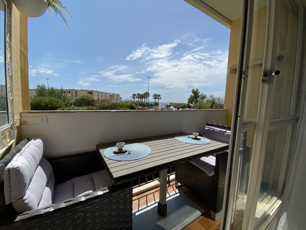 T5 vue étang rénové – 5 pièces – 4 chambres – 100 m²